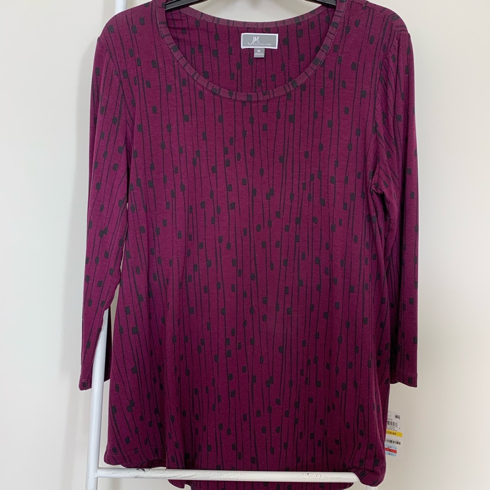 Scoop Neck Geometric Patterned Tee